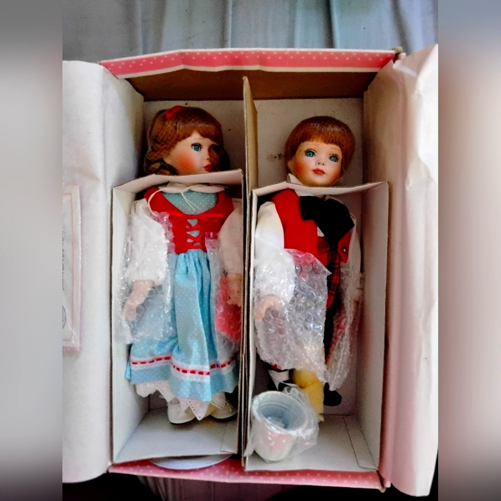 COPY - Vintage Treasury Collection Paradise Gallery Porcelain Dolls Jack And Ji…